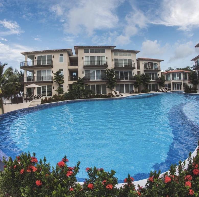 Playa Escondida Beach Club เตลา ภายนอก รูปภาพ