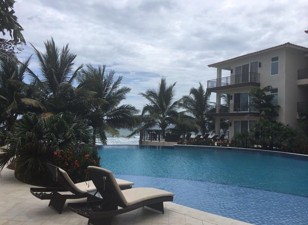 Playa Escondida Beach Club เตลา ภายนอก รูปภาพ